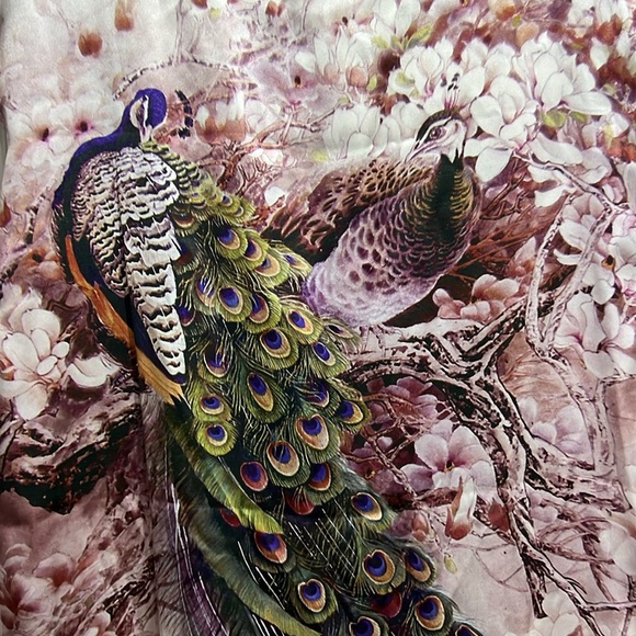 Peacock Print Sleeveless Tunic 100% silk - Picture 2 of 14